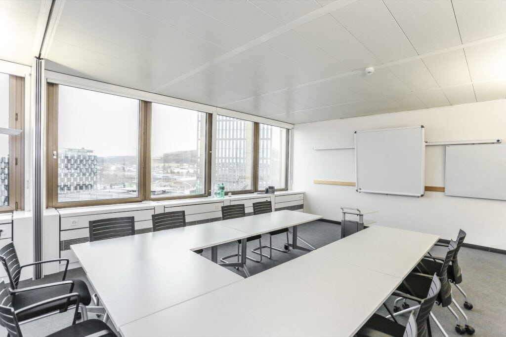 Meeting room with canvas zurich