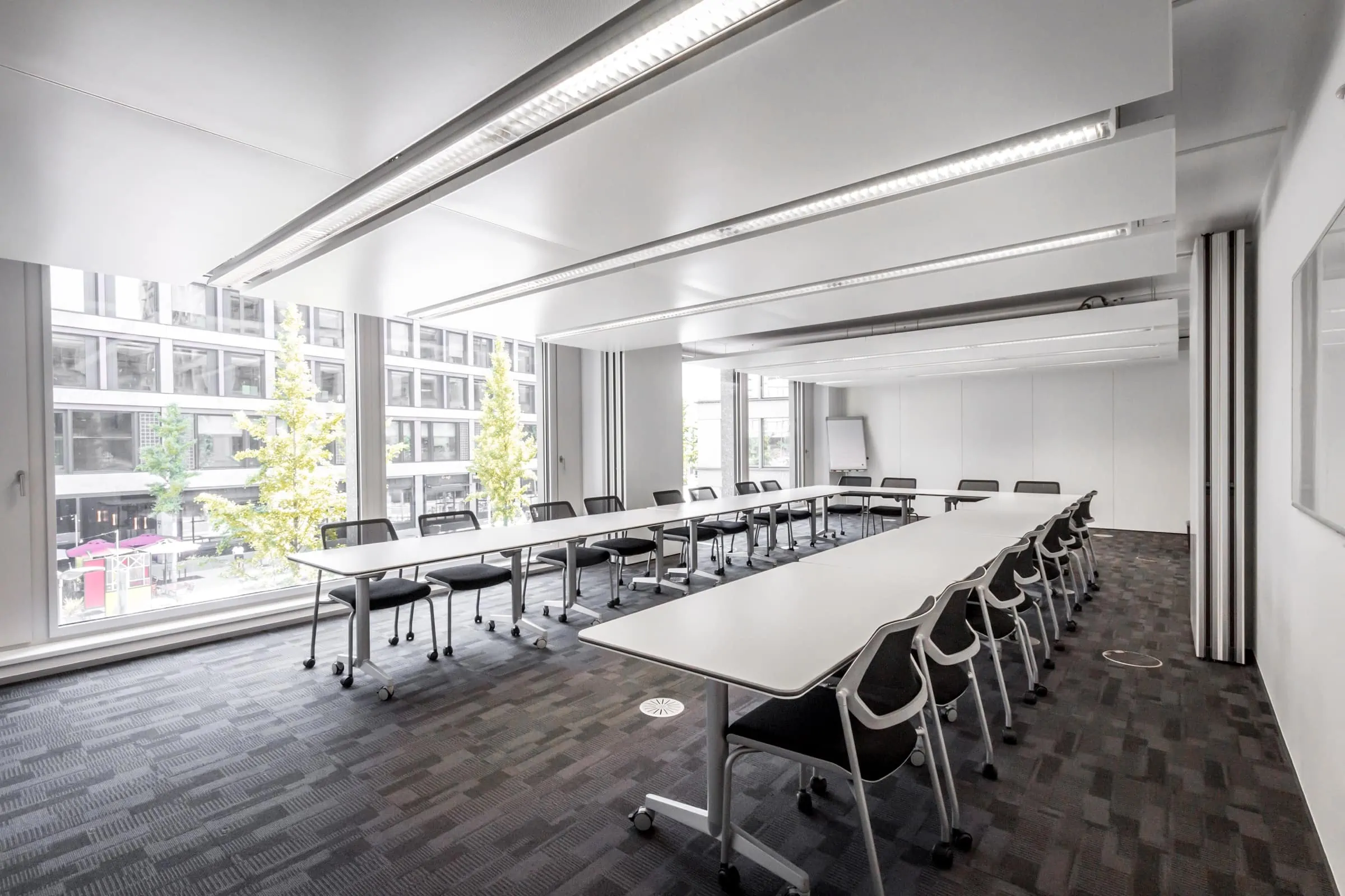 Seminar room with U-shaped seating at OBC Suisse Europaallee